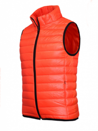 VM001 multicolor down vest is designed and made. The down vest factory is polished and silky for 29 days, and the price of 100% polyester down jacket is warm in winter and winter detail view-3